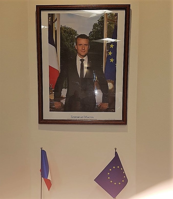 Macron portrait france.jpg
